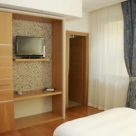 Palazzo Virgilio 4*