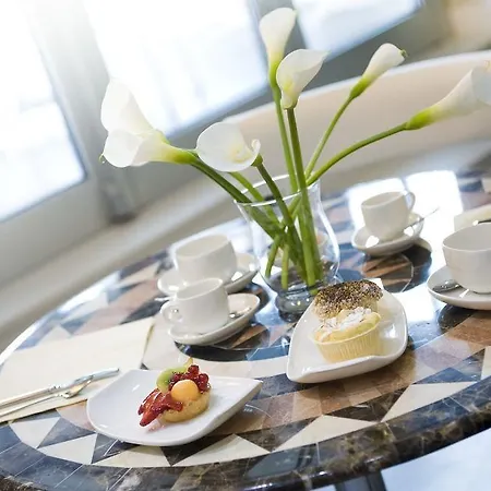 Palazzo Virgilio 4*