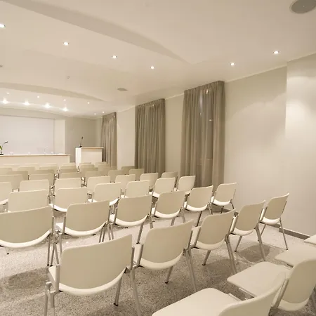 מלון Palazzo Virgilio