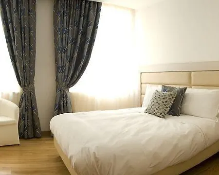 팔라초 비르길리오 4* 브린디시