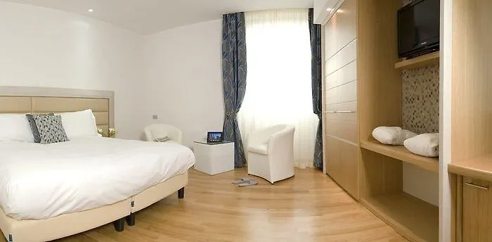 Palazzo Virgilio Hotel Bríndisi